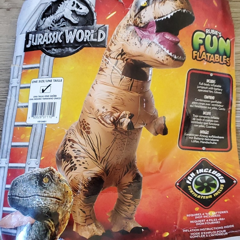 Jurassic World Inflarable Trex costume